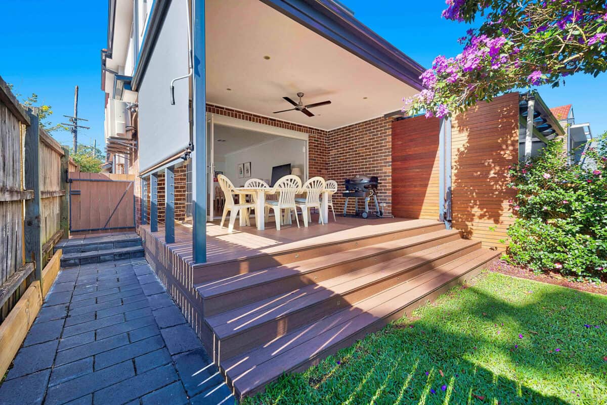 Lane Cove home outdoor spacious living area